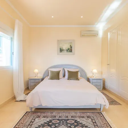 Villa Macondo Hills