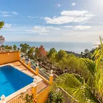 Villa Macondo Hills