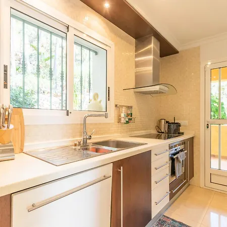Macondo Hills * Altea