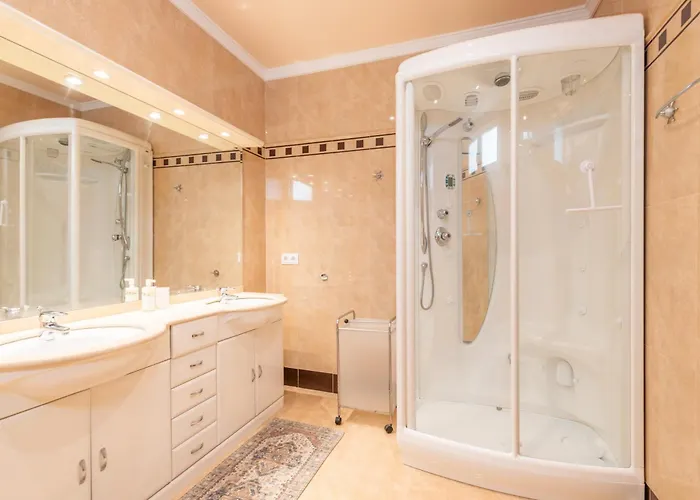 Villa Macondo Hills *